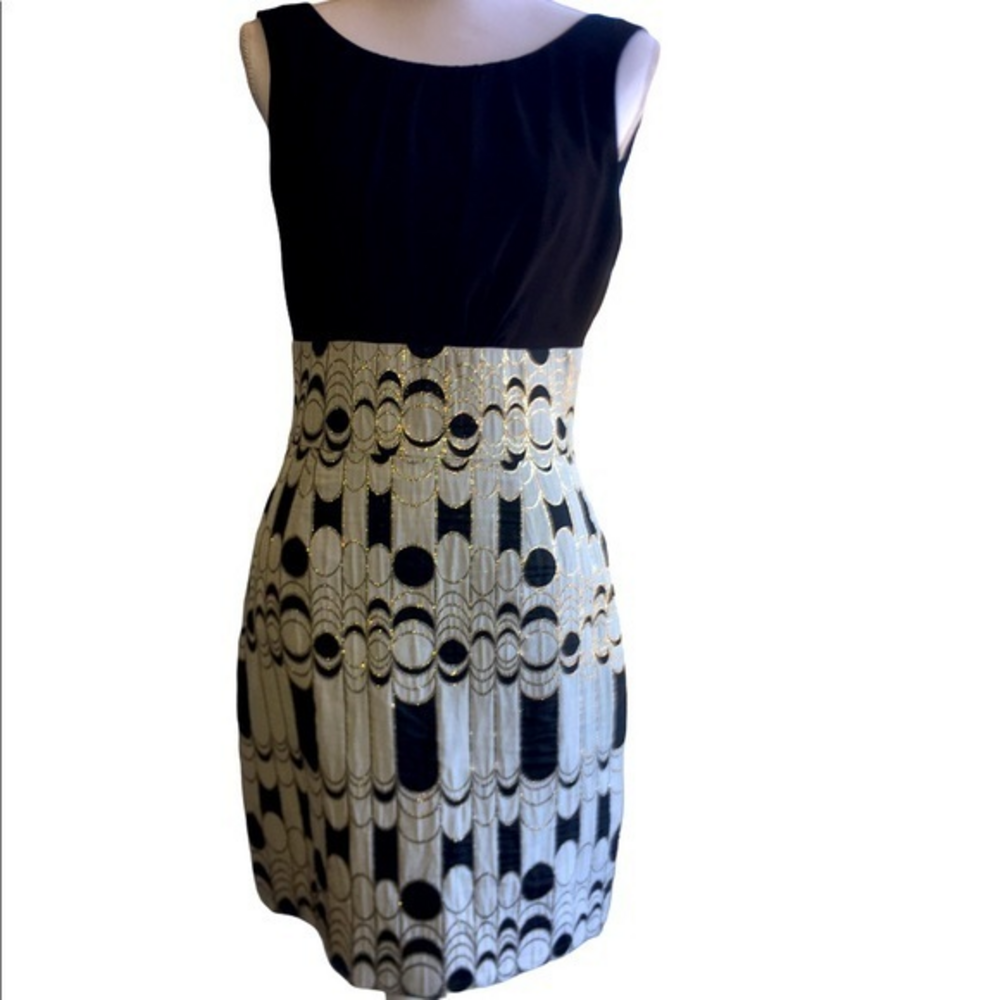 Trina‎ Turk Sleeveless Black Metallic Dress 4 EUC